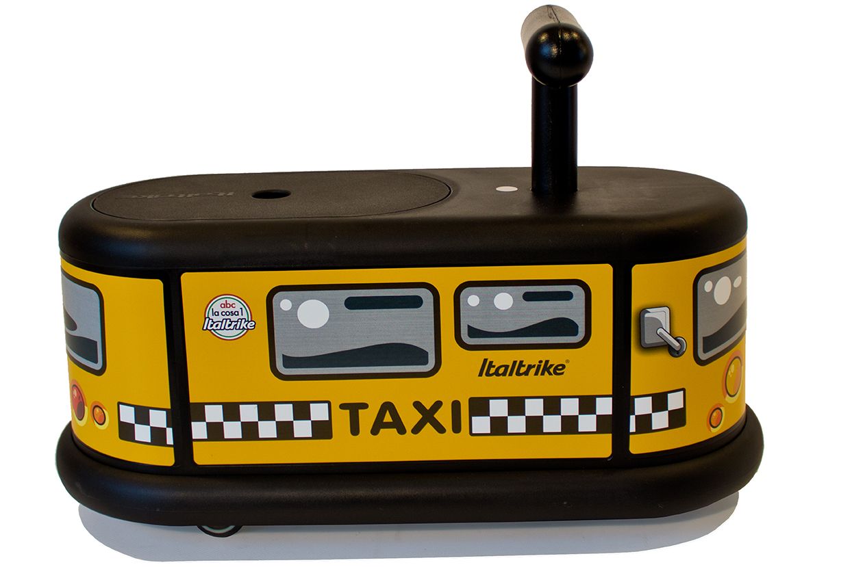 Italtrike_LaCosa1_Vehicles_TAXI_72dpi_2
