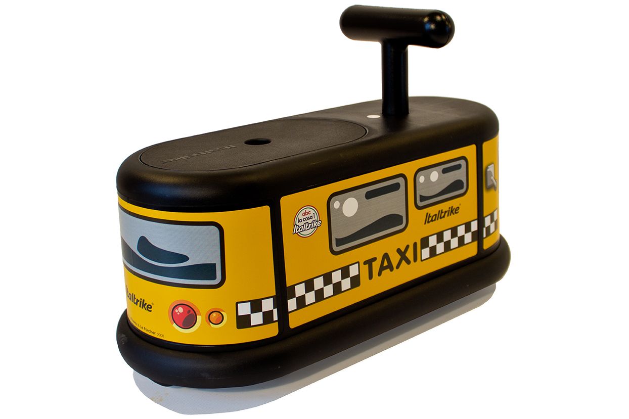 Italtrike_LaCosa1_Vehicles_TAXI_72dpi_3